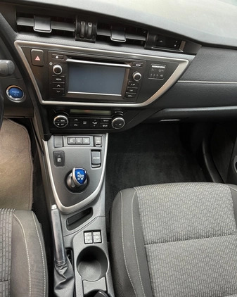 Toyota Auris cena 52900 przebieg: 144779, rok produkcji 2015 z Góra małe 529